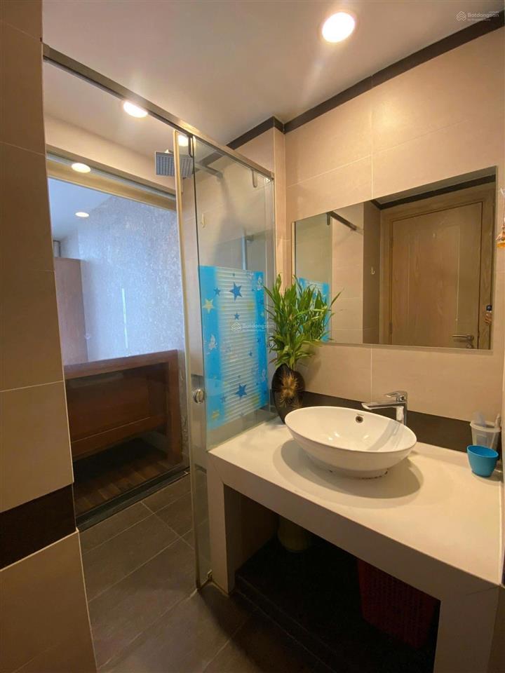 Cần bán gấp căn 4 ngủ 162m chung cư thăng long n01, nhà đẹp full nội thất, sẵn sổ giá 14.5 tỷ bp.