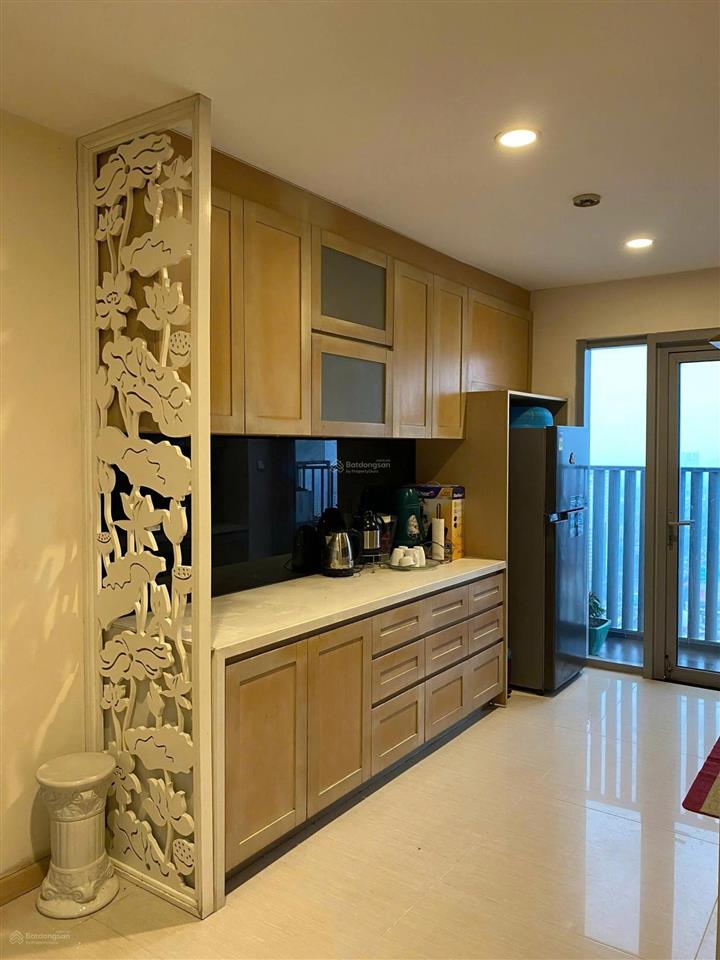 Cần bán gấp căn 4 ngủ 162m chung cư thăng long n01, nhà đẹp full nội thất, sẵn sổ giá 14.5 tỷ bp.
