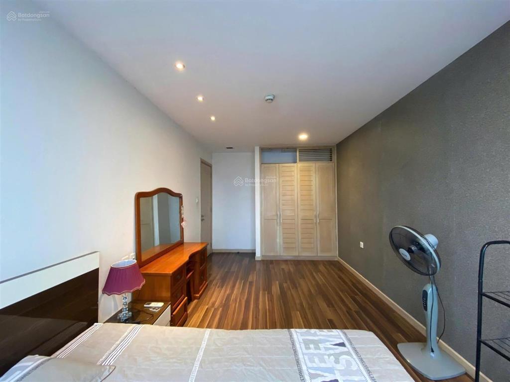 Cần bán gấp căn 4 ngủ 162m chung cư thăng long n01, nhà đẹp full nội thất, sẵn sổ giá 14.5 tỷ bp.