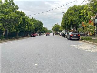 Siêu ngộp cần bán nhanh trong tháng  trục chính kinh doanh tàm xá  sẵn cấp 4 cho thuê dòng tiền