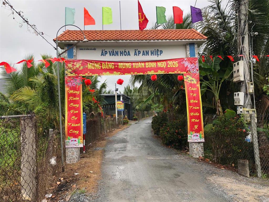 Bán đất nền cao ráo đẹp  có vườn cây ao cá sẳn