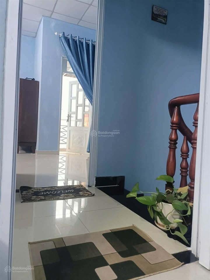Bán nhà đẹp! nhà còn rất mới, khách chỉ mua và vào ở ngay!