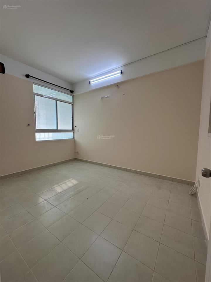 Do nhu cầu chuyển đổi mình cần bán căn 2pn+2wc 85,1m2 (2 ban công riêng biệt) 0971 589 ***