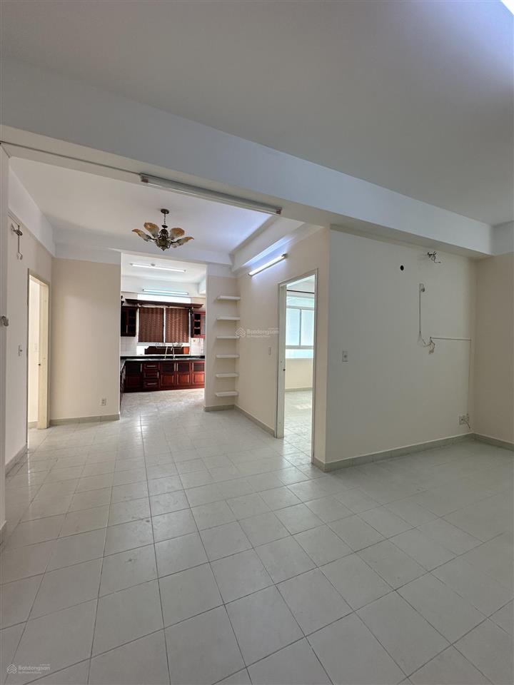 Do nhu cầu chuyển đổi mình cần bán căn 2pn+2wc 85,1m2 (2 ban công riêng biệt) 0971 589 ***