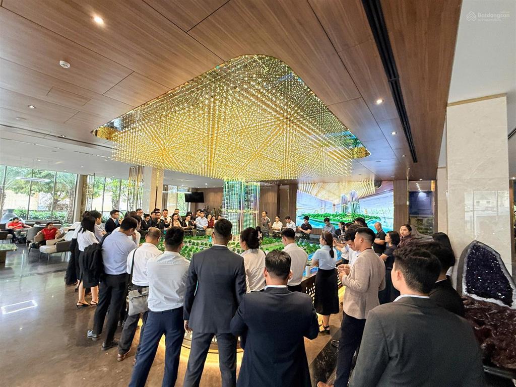 Cập nhật 8 căn hiếm, giá tốt nhất đợt 1, cam kết thanh khoản cao booking ngay 0971 589 ***