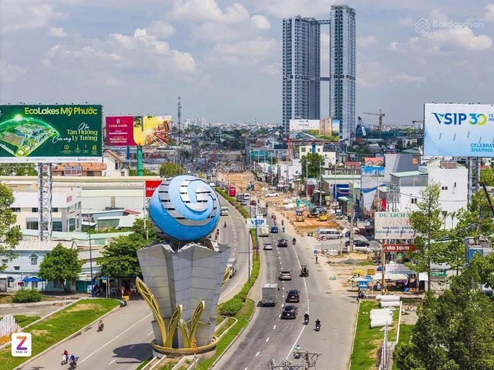 Khách mình cần thanh lý căn 2pn+2wc 68,9m2 giá 4.3 tỷ mặt tiền view sông sài gòn
