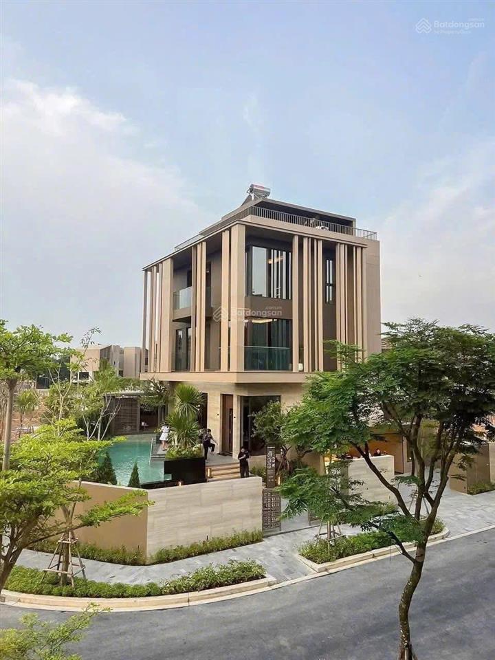 Khách cần sang nhượng lại nhà phố liền kề, tổng diện tích 176m², giá mong muốn 10.2 tỷ, 0971 589 ***