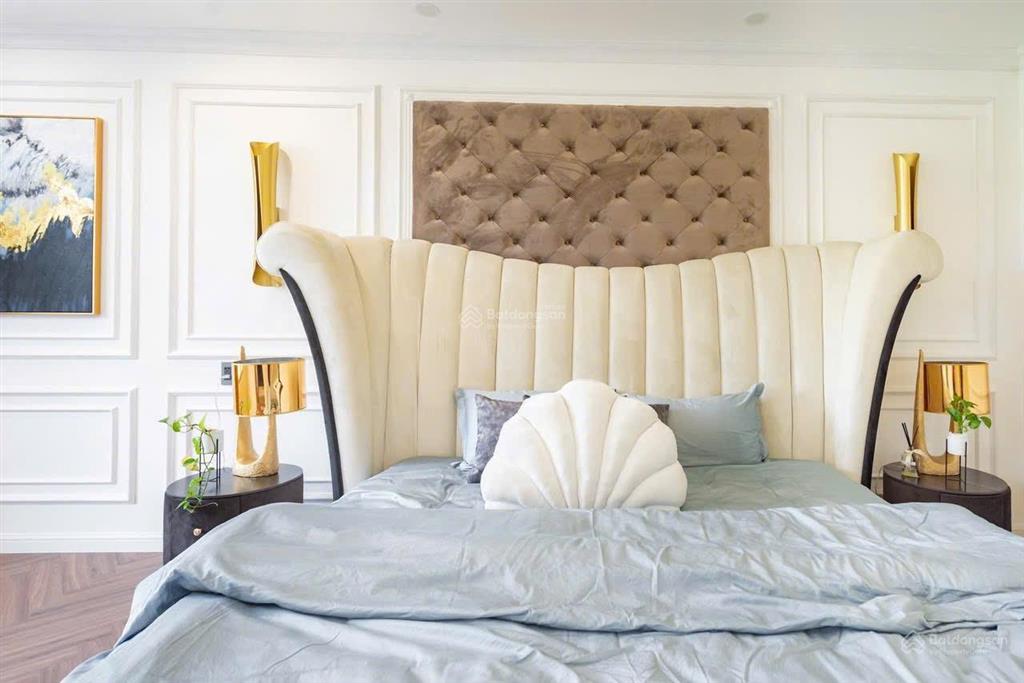 Cho thuê biệt thự verosa park full nội thất, 30 triệu/th, sd238m2, view đẹp, 4pn, 5wc