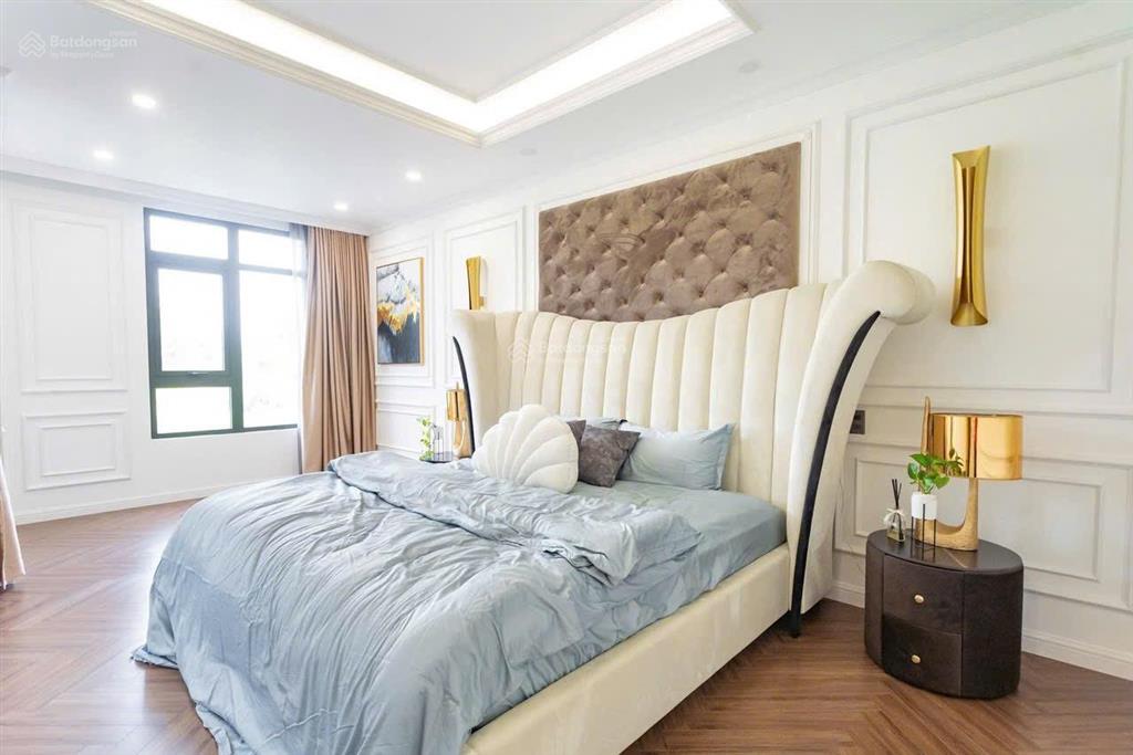 Cho thuê biệt thự verosa park full nội thất, 30 triệu/th, sd238m2, view đẹp, 4pn, 5wc