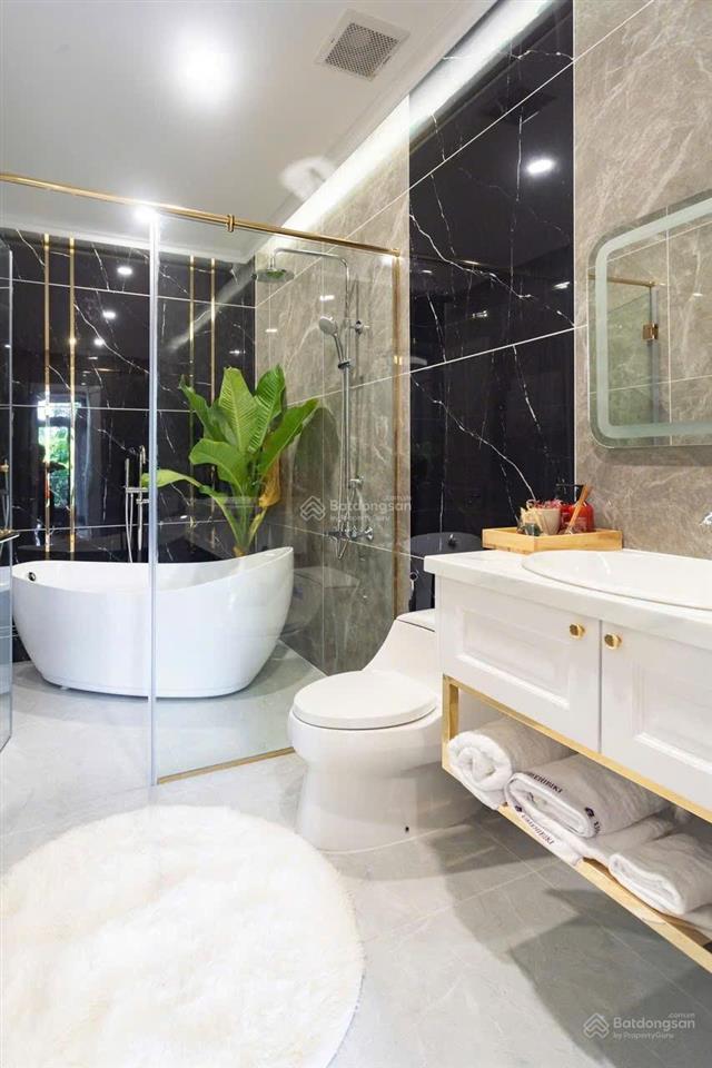 Cho thuê biệt thự verosa park full nội thất, 30 triệu/th, sd238m2, view đẹp, 4pn, 5wc