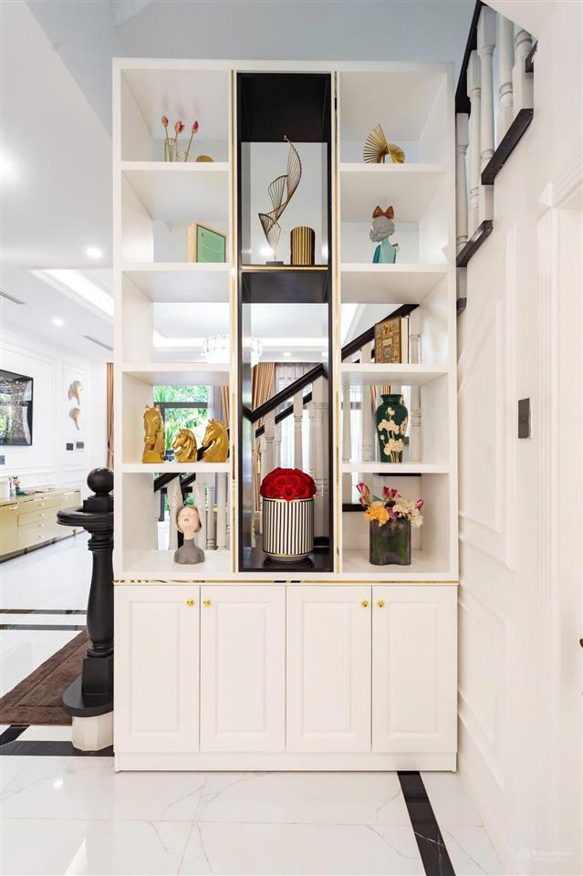 Cho thuê nhà verosa khang điền compound cao cấp 32tr  6x20  chỉ cần xách vali vào ở