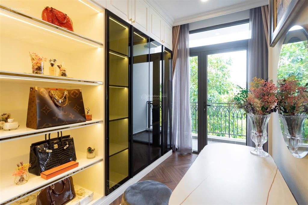 Cho thuê nhà verosa khang điền compound cao cấp 32tr  6x20  chỉ cần xách vali vào ở