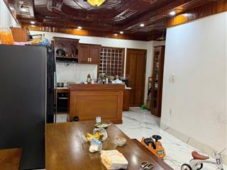 Bán gấp nhà mặt phố tại hoàng thúc trâm, 11 tỷ, 90m2, 3pn + 4wc