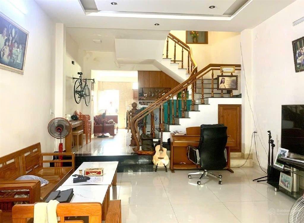 Chủ cần bán gấp nhà mặt tiền đường ung văn khiêm ngũ hành sơn tpđn