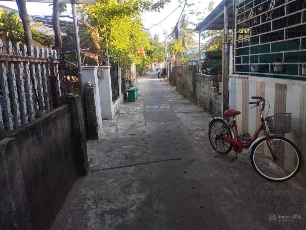 Bán nhà riêng tại huyền trân công chúa, 4,95 tỷ, 115m2, chính chủ, giá ưu đãi