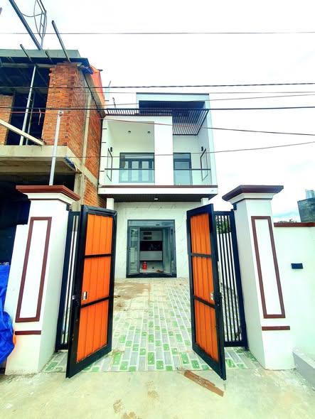 Nhà 2 Tầng Mới Đẹp Long Lanh 
🚘 Đường Ôtô Thông Rộng 8m