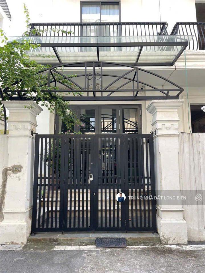 Hiếm chỉ 12 tỷ sở ngay căn biệt thự việt hưng long biên 75m2 x 4t full nội thất xịn xò ô tô tránh