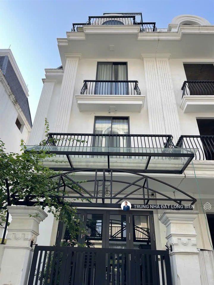 Hiếm chỉ 12 tỷ sở ngay căn biệt thự việt hưng long biên 75m2 x 4t full nội thất xịn xò ô tô tránh