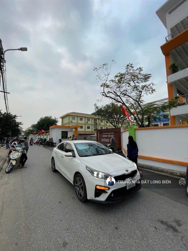 Chính chủ bán gấp căn nhà bát khối 90m2 ngõ nông sát ô tô chỉ 4,38 tỷ, chủ thiện chí bán trước tết