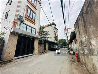 Chính chủ cần bán gấp căn nhà 48m2 x 5t view hồ ô tô tránh ngõ thông kinh doanh tốt an sinh đỉnh