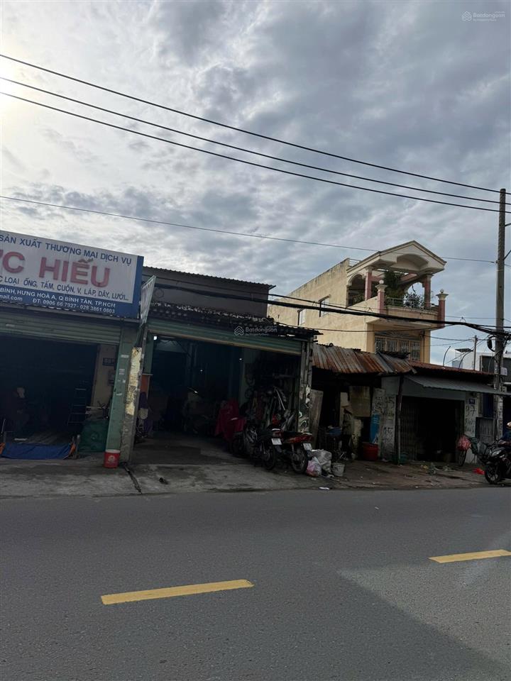 Bán nhà mt bình long gần ngã tư 4 xã tiện kinh doanh buôn bán
