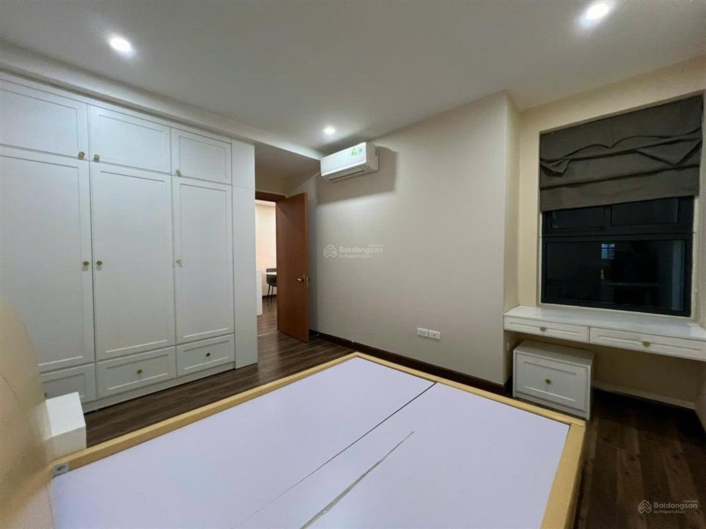 Chính chủ  bán căn 02 ngủ 02 wc tòa s3 tầng 22 full nội thất  giá 7,3 tỷ (bao phí)