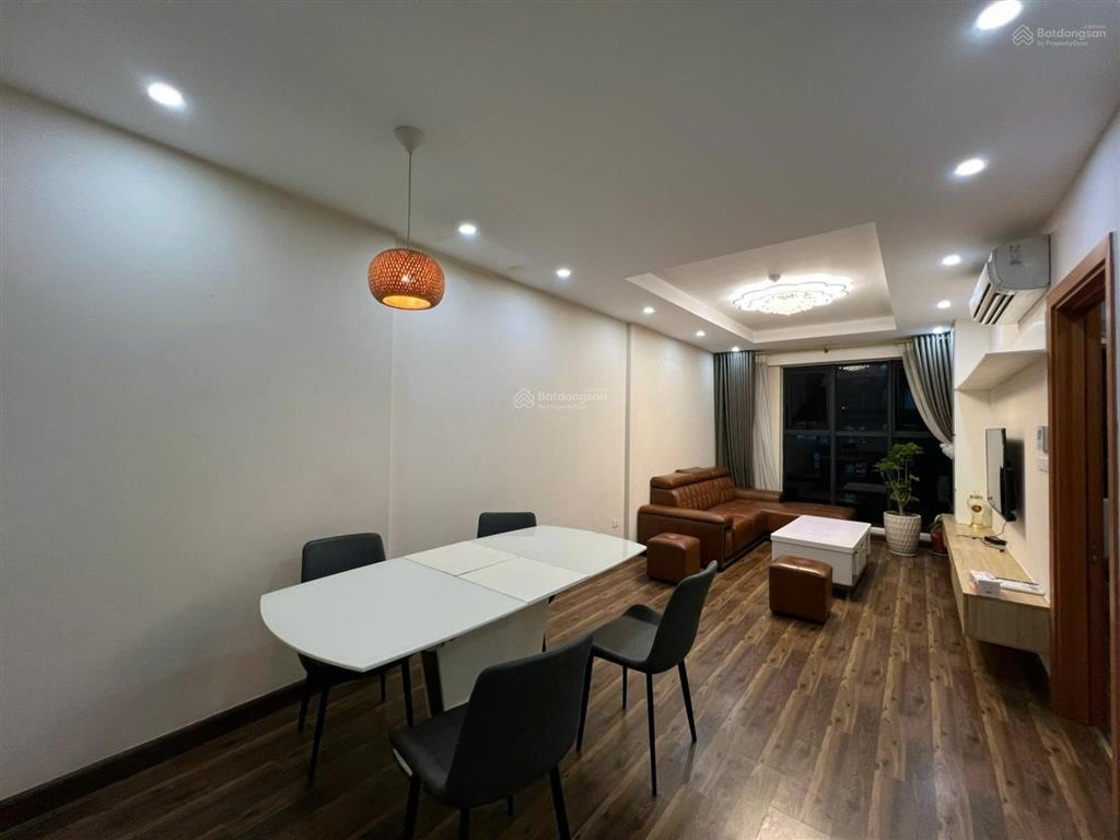 Chính chủ  bán căn 02 ngủ 02 wc tòa s3 tầng 22 full nội thất  giá 7,3 tỷ (bao phí)