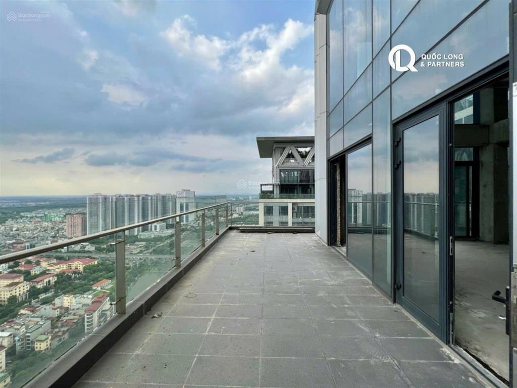Penthouse the zei mỹ đình cao cấp 330m2  view đẹp, ban công sân vườn lớn chào bán | giá 45.5 tỷ