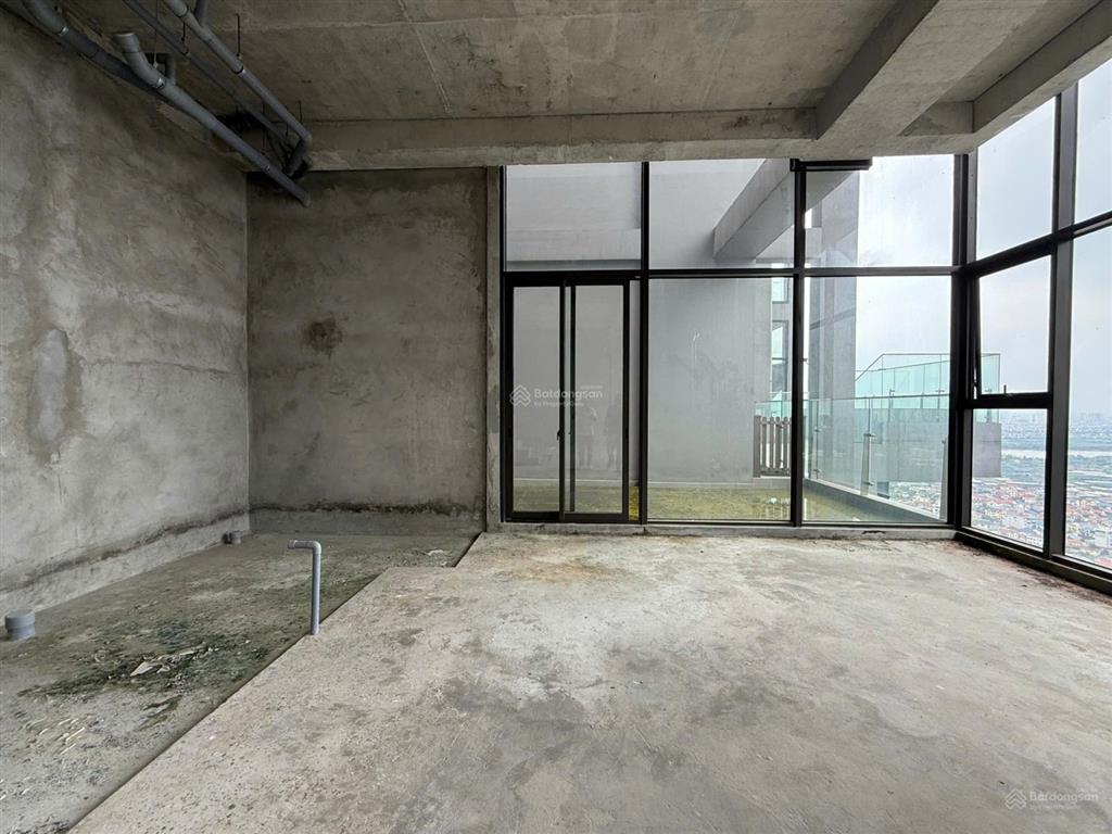 Chính chủ bán penthouse 200m² view sông hồng, biệt thự đảo ecopark  hoa hậu của toà  giá 16,5 tỷ