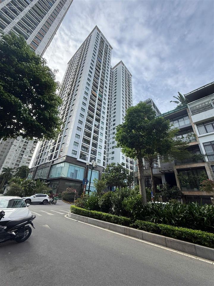 Chính chủ cho thuê shophouse mon city mỹ đình diện tích 120m2 trục đường đôi sầm uất