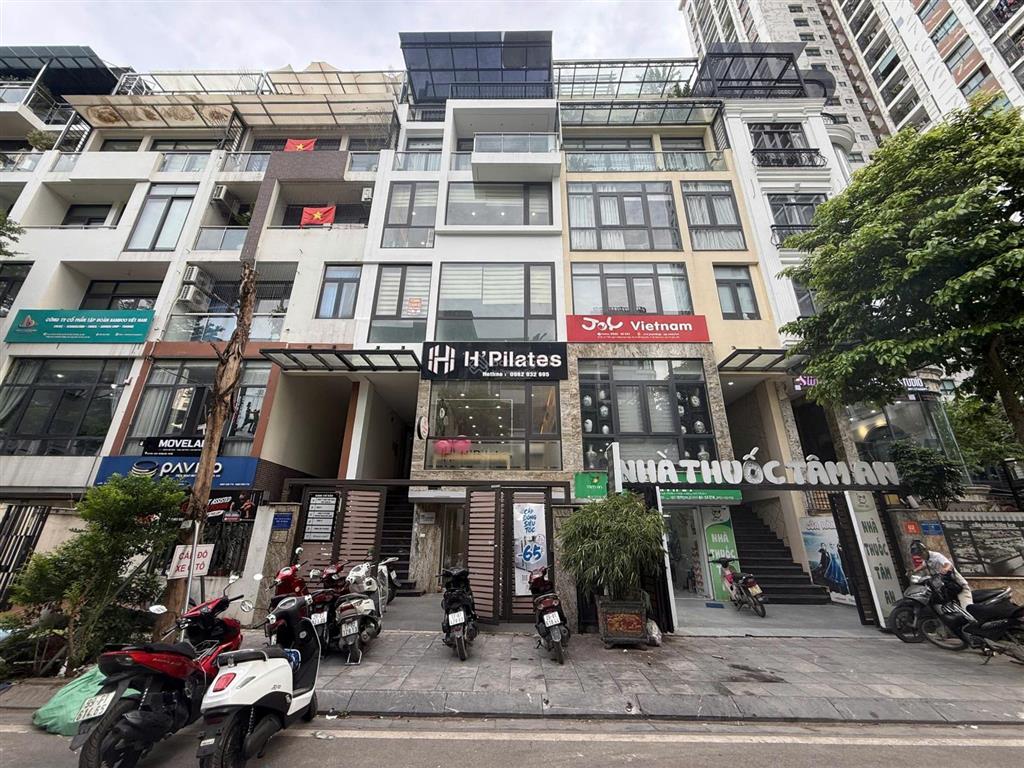 Chính chủ cho thuê shophouse mon city mỹ đình diện tích 120m2 trục đường đôi sầm uất