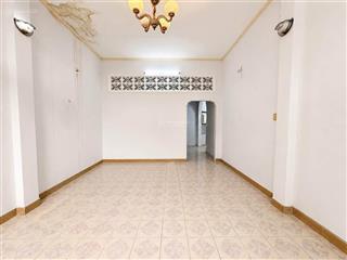 Nhà trung tâm q3  72m²  ngang 4.5*14m  3 tầng  gần mặt tiền