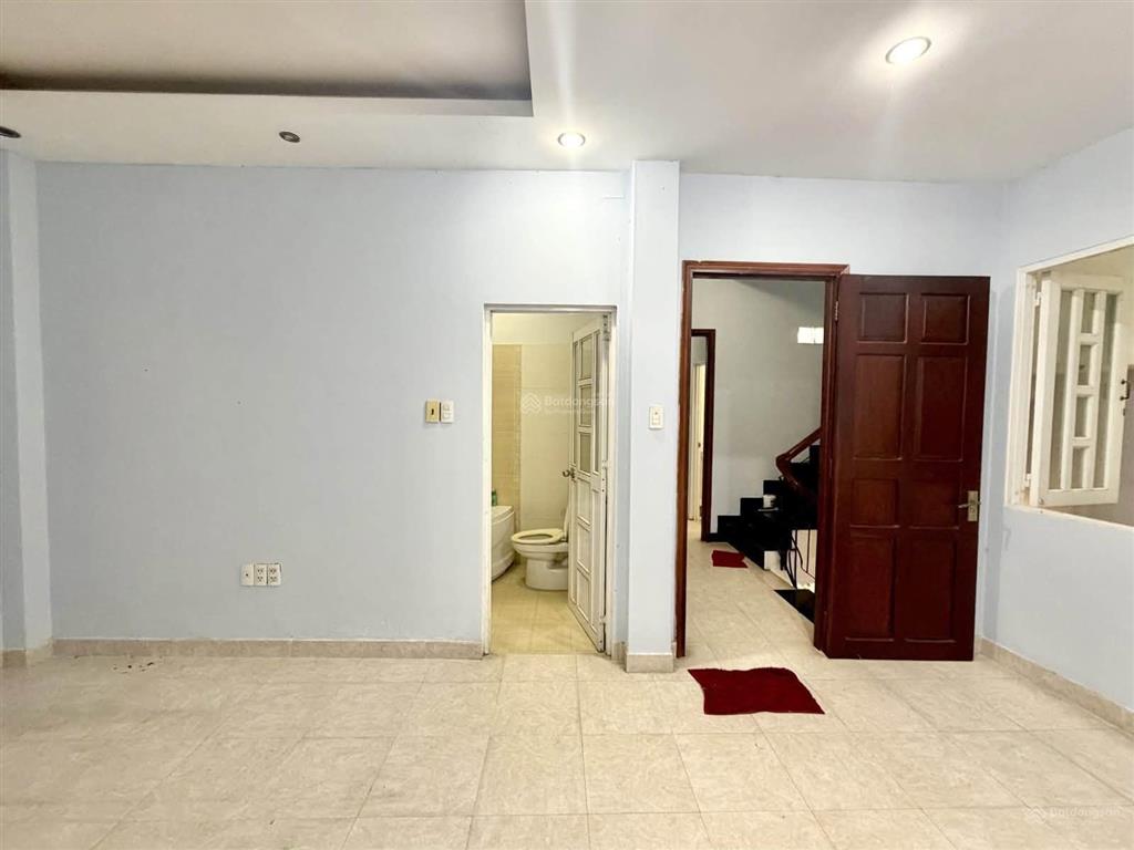 Nhà gần phố ẩm thực phan xích long  đường hoa  60m²  ngang 6m  4 tầng  4pn  tiện ở và kd
