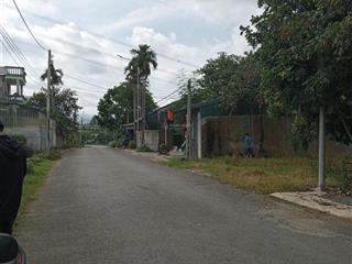 Bán đất thị trấn cao phong, giá 10 triệu / m2, dt 2000m2, pháp lý đầy đủ, uy tín!