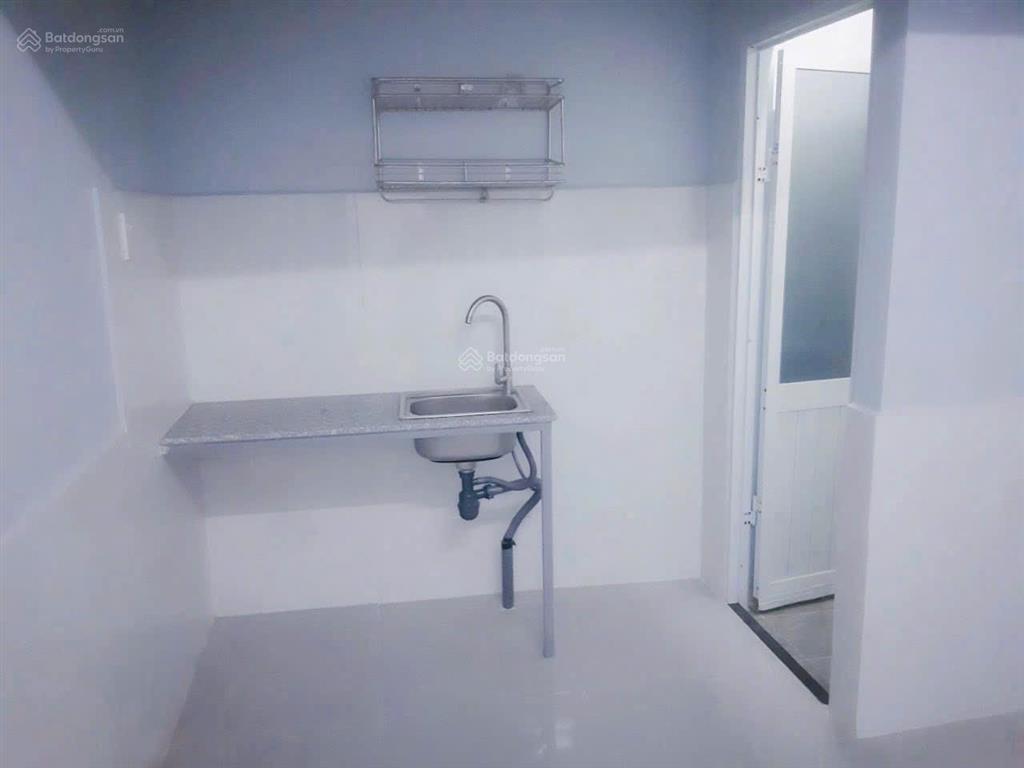 Cho thuê phòng đường hồng lĩnh, quận 10 (gần đh huflit, đh bách khoa, siêu thị big c)