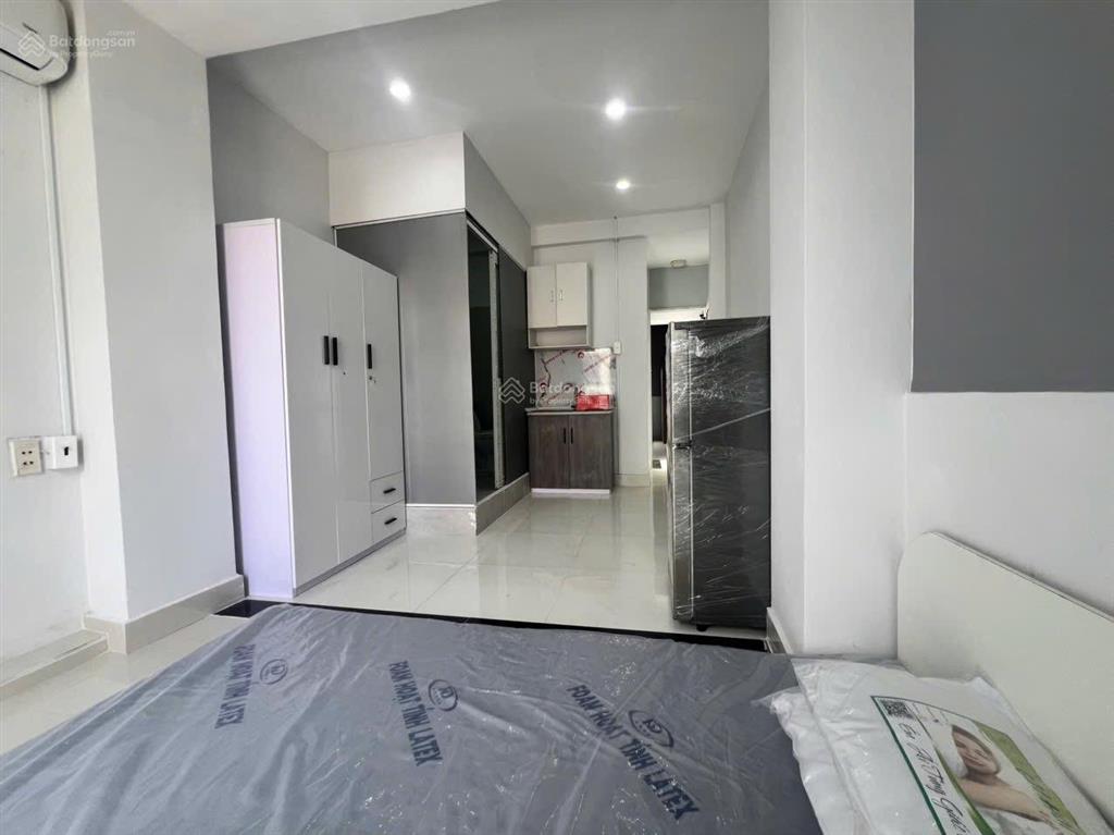 Cho thuê căn hộ dịch vụ  phòng dịch vụ 101/thành thái quận 10