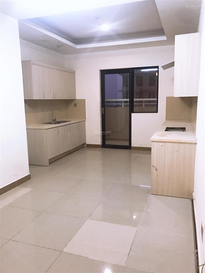 Bán căn hộ 161m2= 3pn  4wc. giá 3 tỷ 999 triệu.  mr. tùng 0964 690 ***