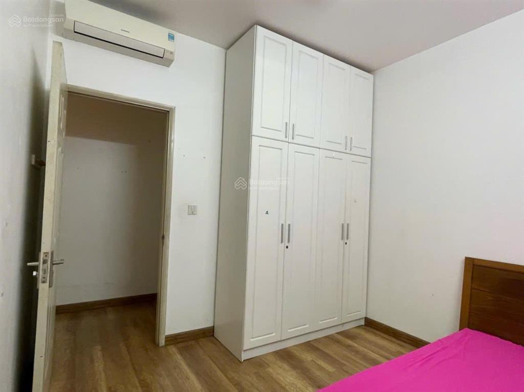 Cho thuê căn hộ 97m2 = 3pn  2wc, cho thuê có đủ nội thất. giá 10tr/tháng.  mr. tùng 0964 690 ***