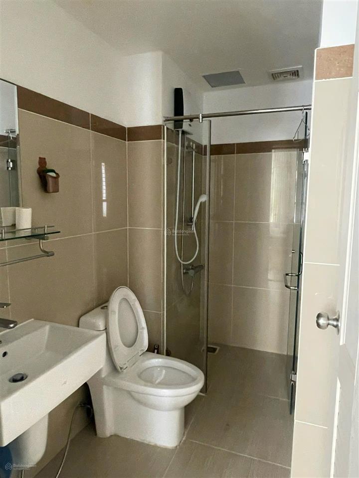 Cho thuê căn hộ 85m2 2pn  2wc, nhà đầy đủ nội thất. giá 9,5tr/tháng.  mr. tùng 0964 690 ***