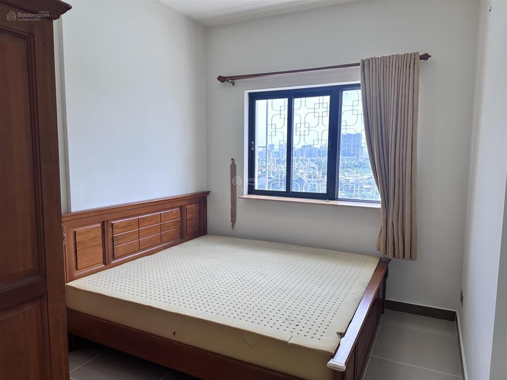 Bán căn hộ 67m2 = 2pn  2wc. nhà có nội thất. giá 2 tỷ 450 triệu.  mr. tùng 0964 690 ***