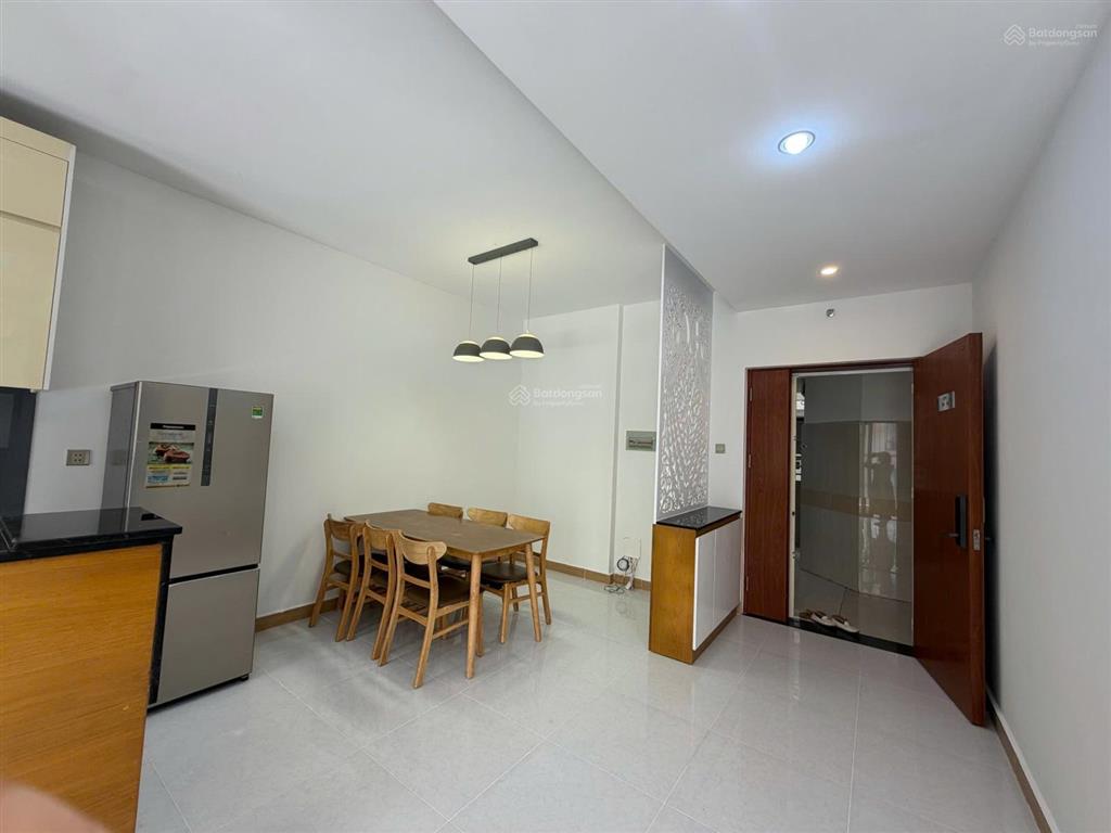 Cho thuê căn hộ 85m2 = 2pn  2wc, nhà có nội thất. giá 10tr/tháng.  mr. tùng 0964 690 ***