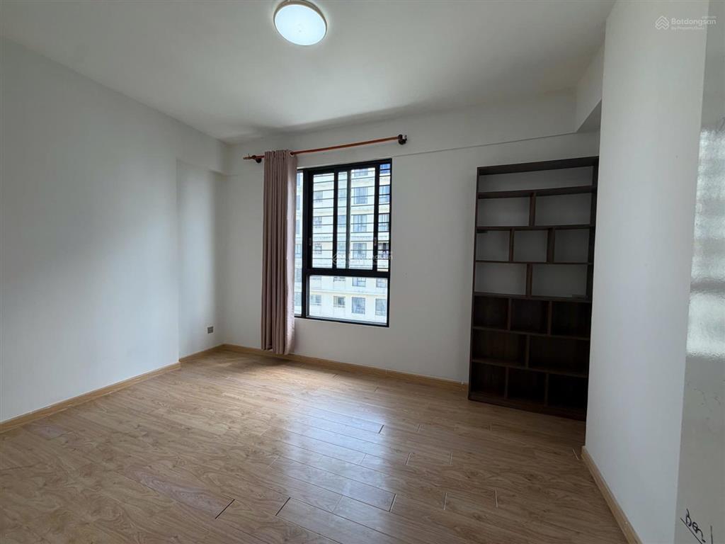 Cho thuê căn hộ 85m2 = 2pn  2wc, nhà có nội thất. giá 10tr/tháng.  mr. tùng 0964 690 ***