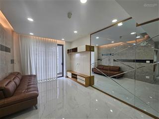 Chính chủ gửi bán 2pn the prince residence / phú nhuận  dt 71m2  giá bán 6,8 tỷ  pl sổ hồng