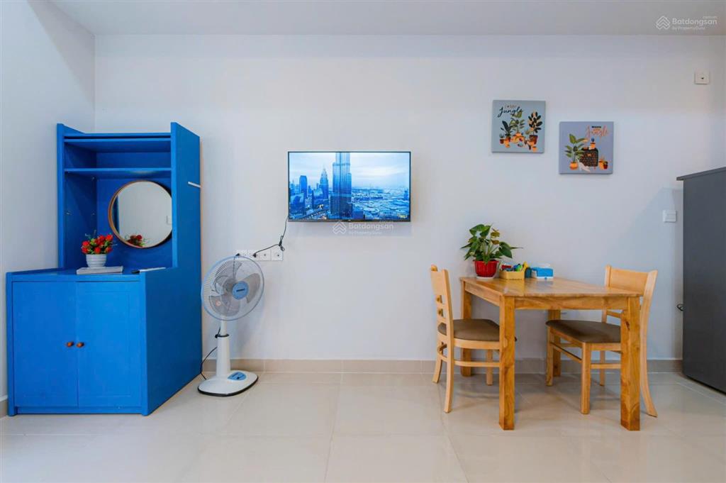 Chính chủ bán căn hộ ot kingston residence / diện tích 30m2  giá bán 2,95 tỷ  pháp lý sổ hồng