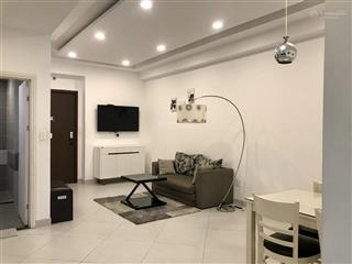 Chính chủ gửi bán 1pn ot sky center / tân bình  diện tích 42m2  giá bán 3,4 tỷ  view đẹp