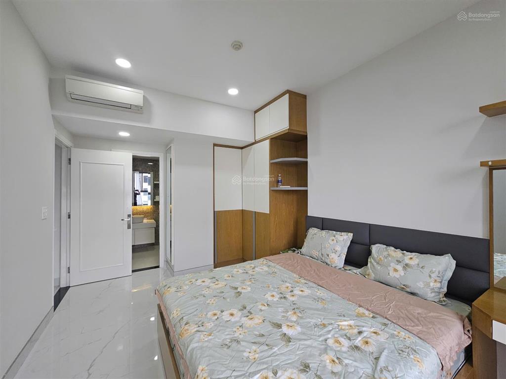 Tôi chủ nhà cần bán căn hộ 2pn orchard garden / phú nhuận  diện tích 73m2  giá bán 6,8 tỷ