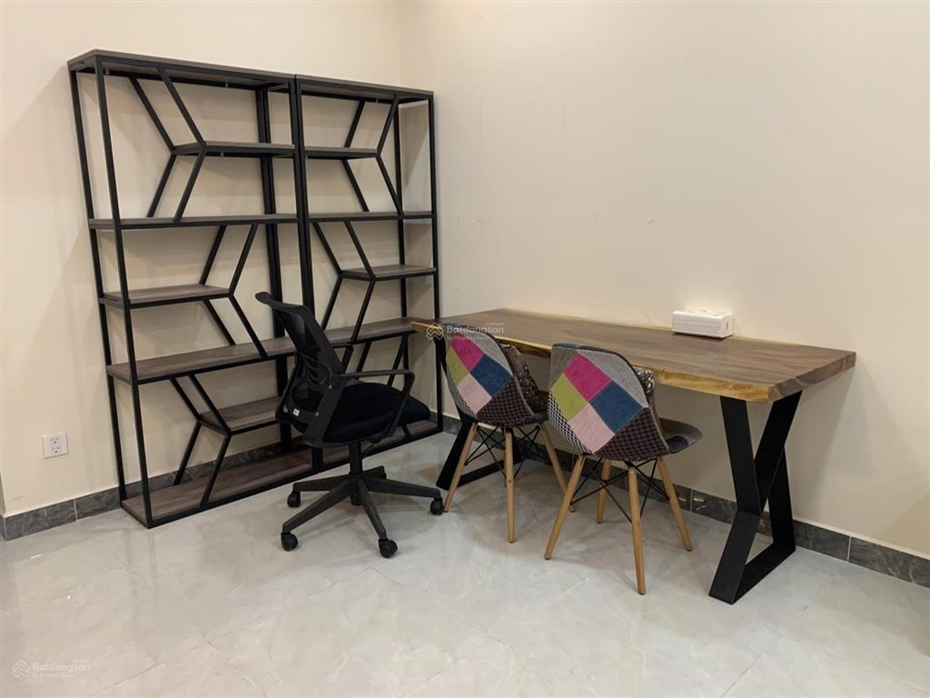 Mình cần bán căn hộ ot orchard parkview / diện tích 36m2  giá bán 3,1 tỷ  tầng trung thoáng mát