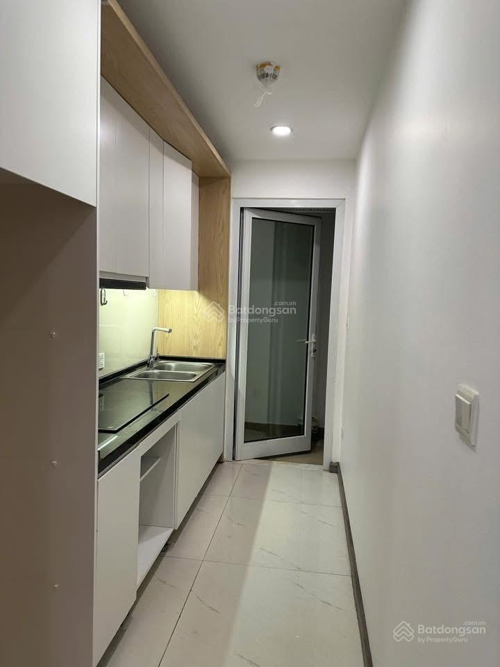 Bán cắt lỗ căn 2pn, 70m2 view sông chỉ 5,2 tỷ toà b chung cư hoà bình 505 minh khai