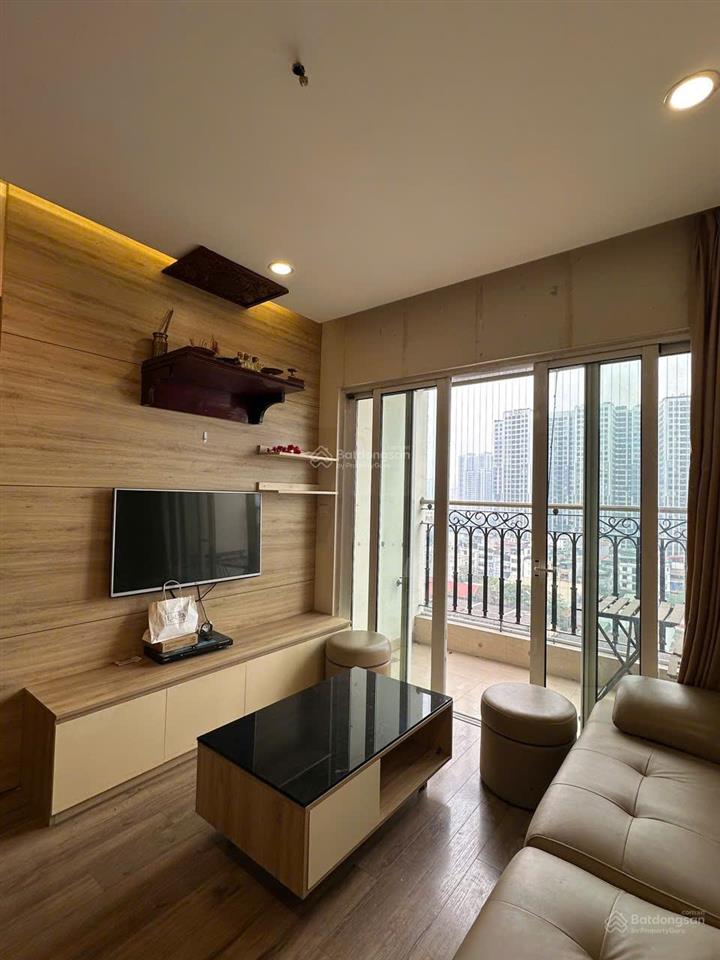 Cắt lỗ chỉ 4,9 tỷ căn 2pn, 70m2 tòa b chung cư hòa bình green 505 minh khai rẻ hơn thị trường 1 tỷ