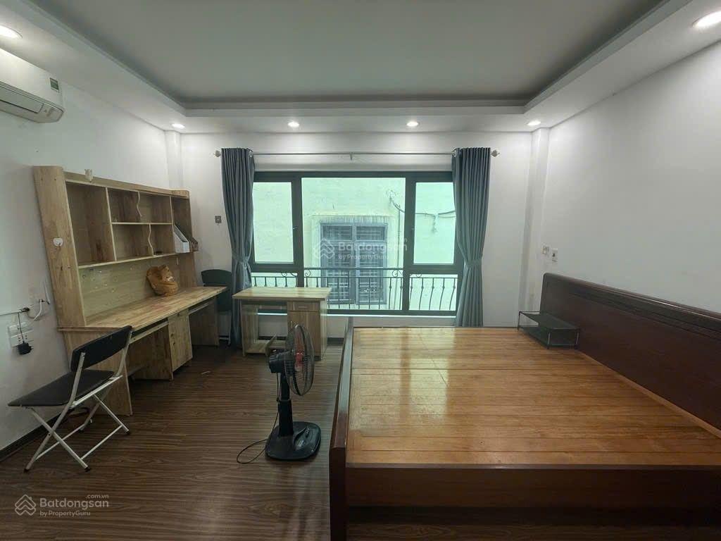 Chính chủ bán gấp nhà phố đại từ 9.1 tỷ, 38m2, đẹp xuất sắc ngay hồ linh đàm